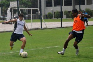 Rondo 009 - 4x2 por equipos + desplazamientos